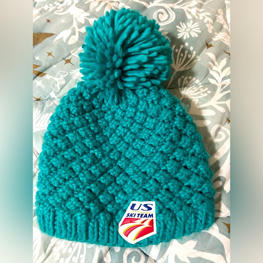 Knit Pom hat